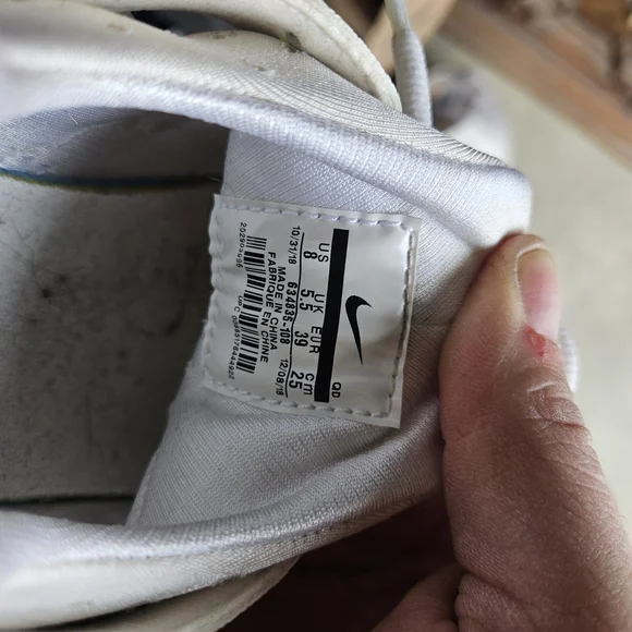 Nike Air Huarache Triple White Womens Size 8 Running Sneakers - Picture 7 of 7